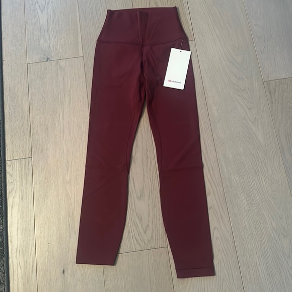 TRADES WELCOME! Lululemon Align Leggings - Picture 1 of 3